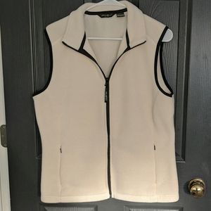 White/cream Eddie Bauer fleece vest
